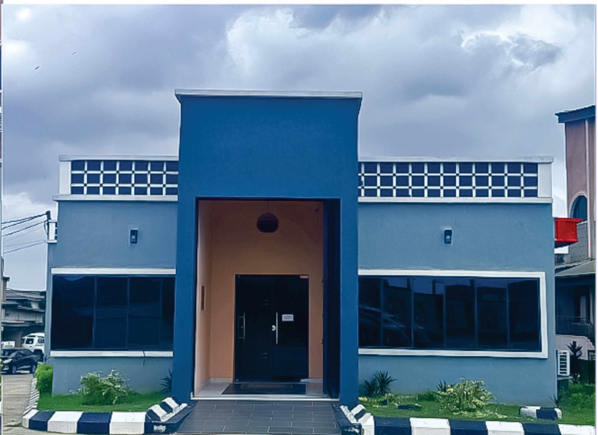 construction of a modern office building — gallery image